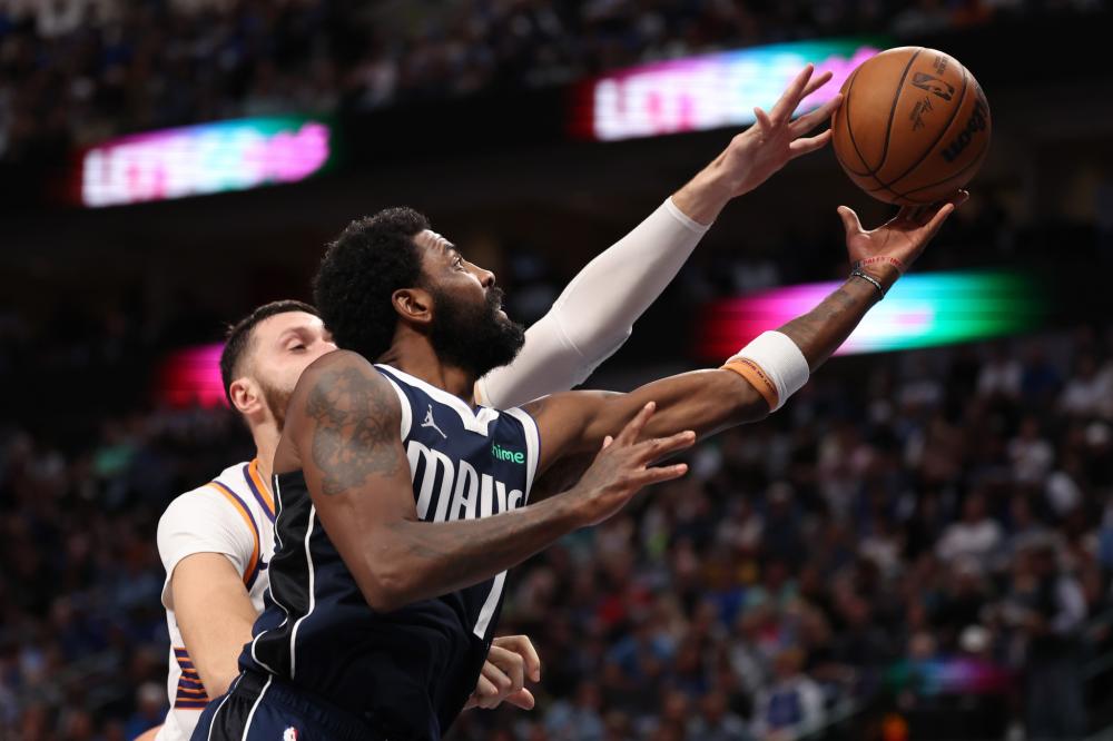 充满悬念 充满悬念