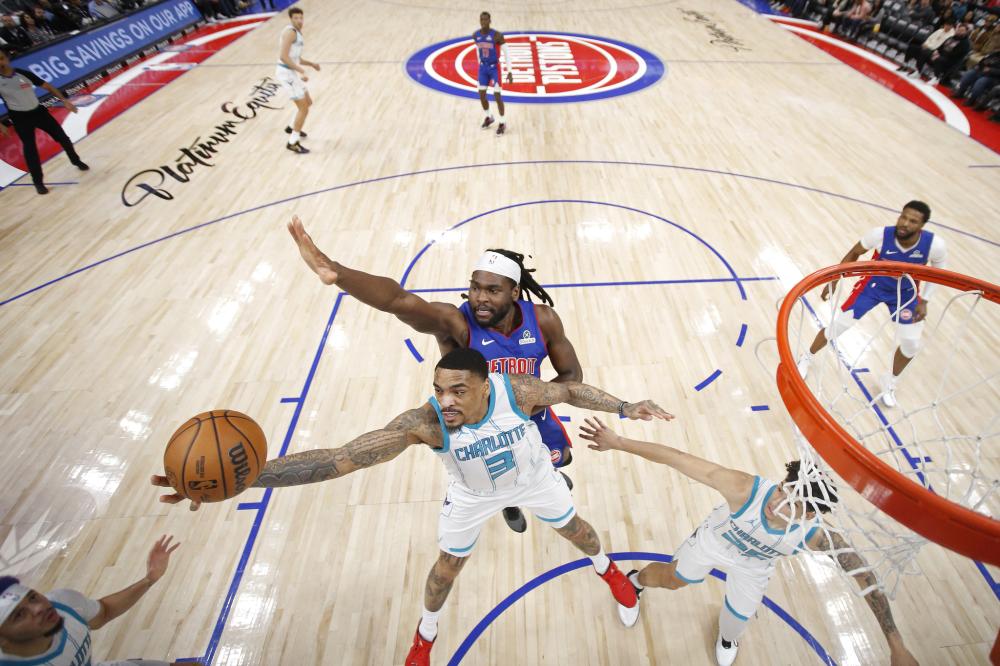 他不仅多次 他不仅多次