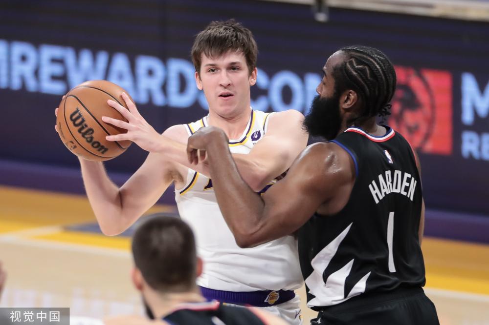 总杯的焦点 总杯的焦点